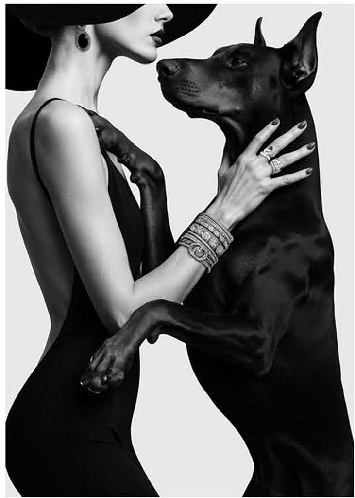 Noir Bond Black & White Wall Art