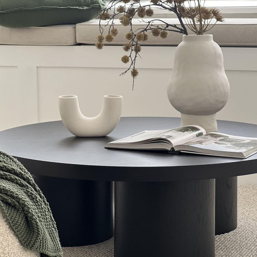 Sienna Black Round Coffee Table - Settings